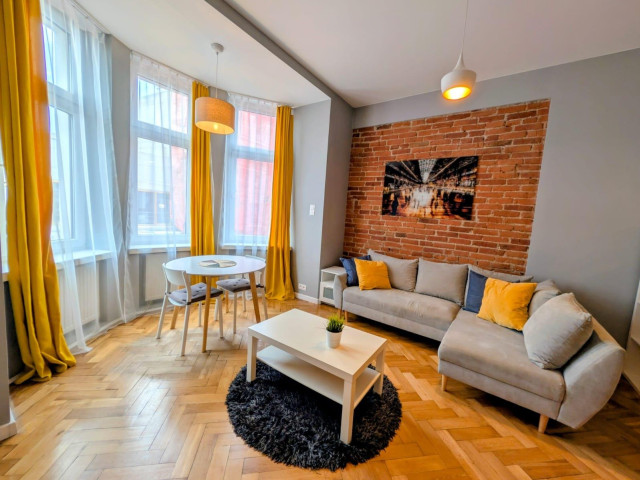 Duża kawalerka w centrum, 40 m2- Kilińskiego 113