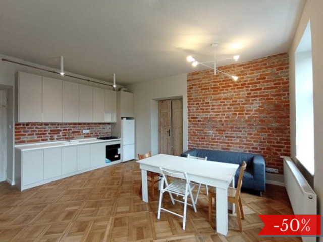 Okopowa 16, Centrum - 3 pokoje z balkonem, 68m2